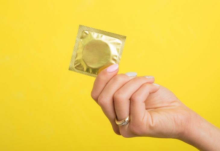 9 мифов о презервативах